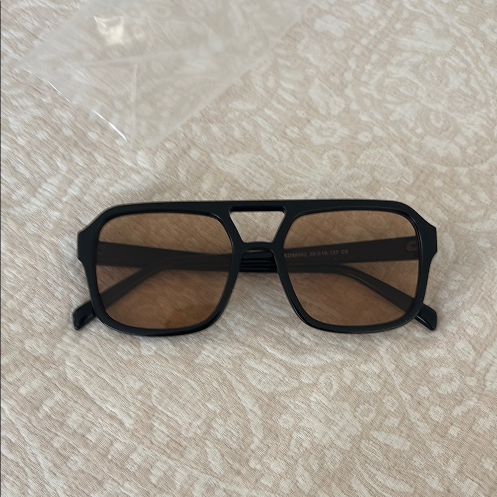 Sunglasses with brown tint
